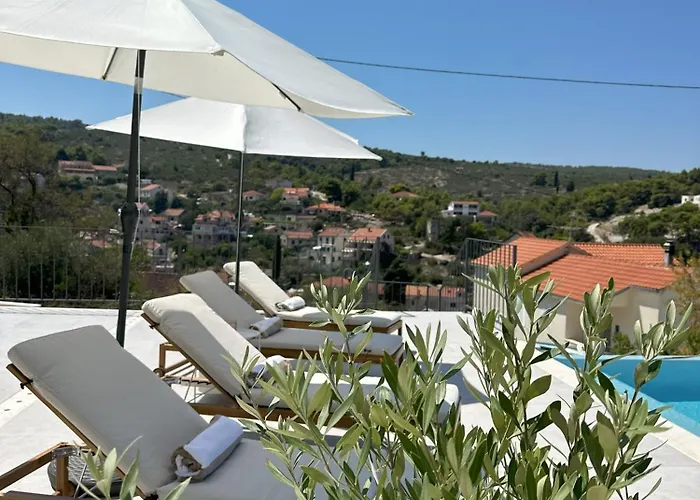 Villa Brachia Splitska