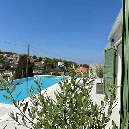 Villa Brachia Splitska