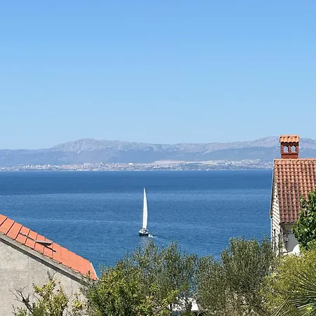 Brachia Villa Splitska