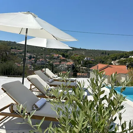 Villa Brachia Splitska