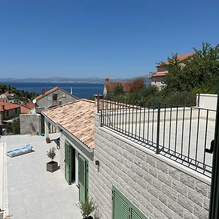 Brachia Villa Splitska